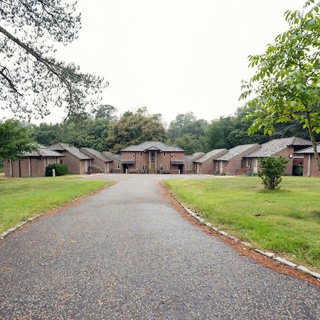 Ashridge House Berkhamsted Exterior foto